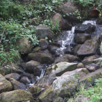 Der wiederhergestellte "Wasserfall" speist die Pferdeschwemme.