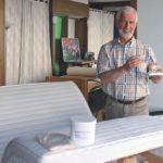 EM Keramikpulver im Schaumstoff